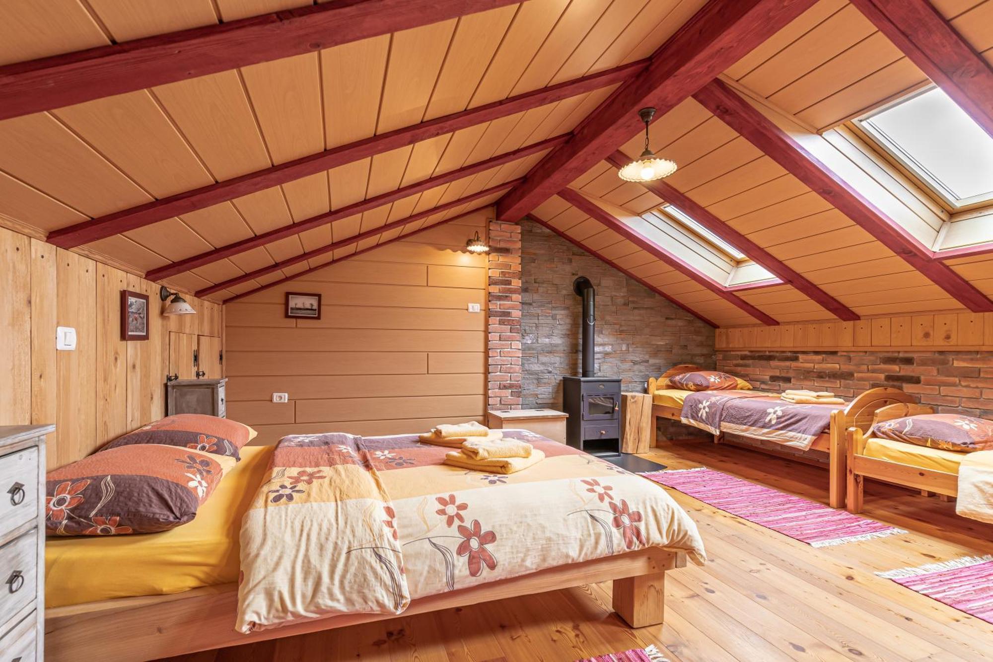 House Na Meji With Sauna - Happy Rentals بيفكا المظهر الخارجي الصورة